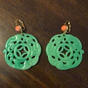 Jewelry - Green Asian motif earrings. Jewelry - Green Asian motif earrings.